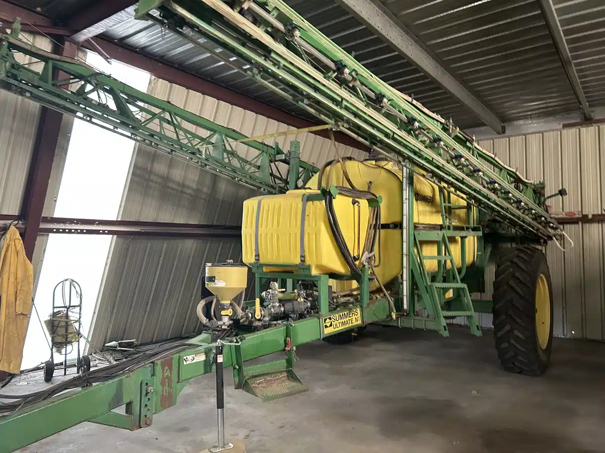 Gallery image 1 for 2006 Summers Mfg ULTIMATE N/T Sprayer - Pull Type