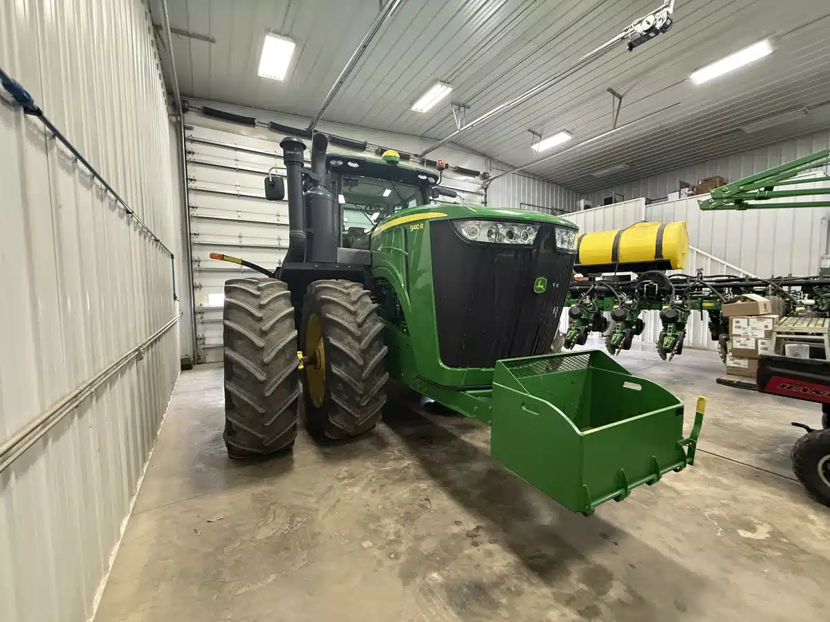 Gallery image 2 for 2012 John Deere 9410R Tractor