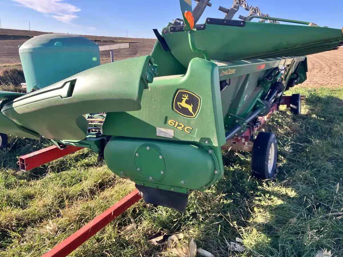 Gallery image 2 for Used 2011 John Deere 612C Header - Row Crop