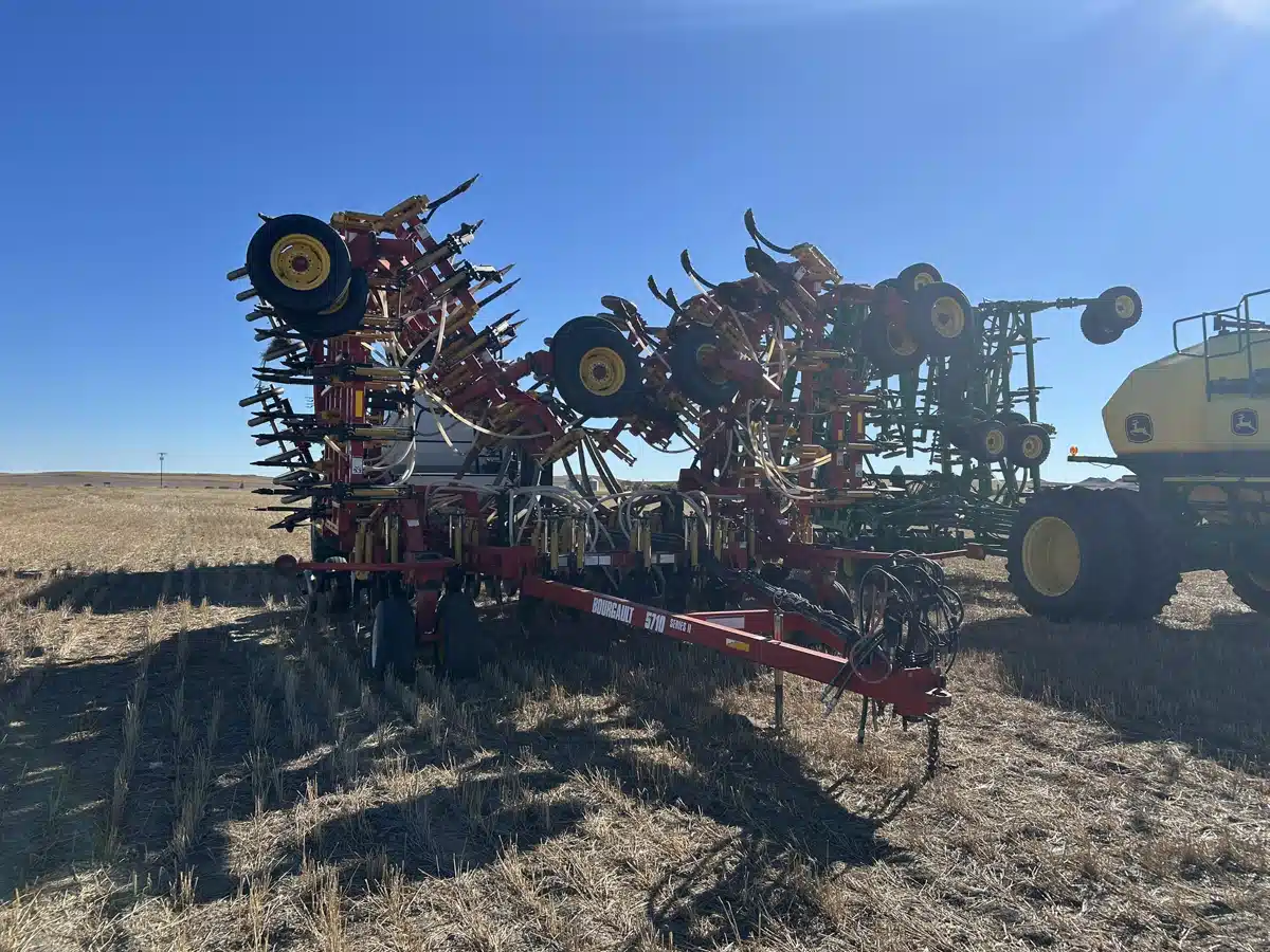 Used 2005 Bourgault 5710-54 Air Drill