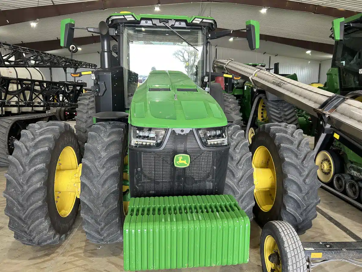 Gallery image 2 for 2024 John Deere 8R 410 Tractor