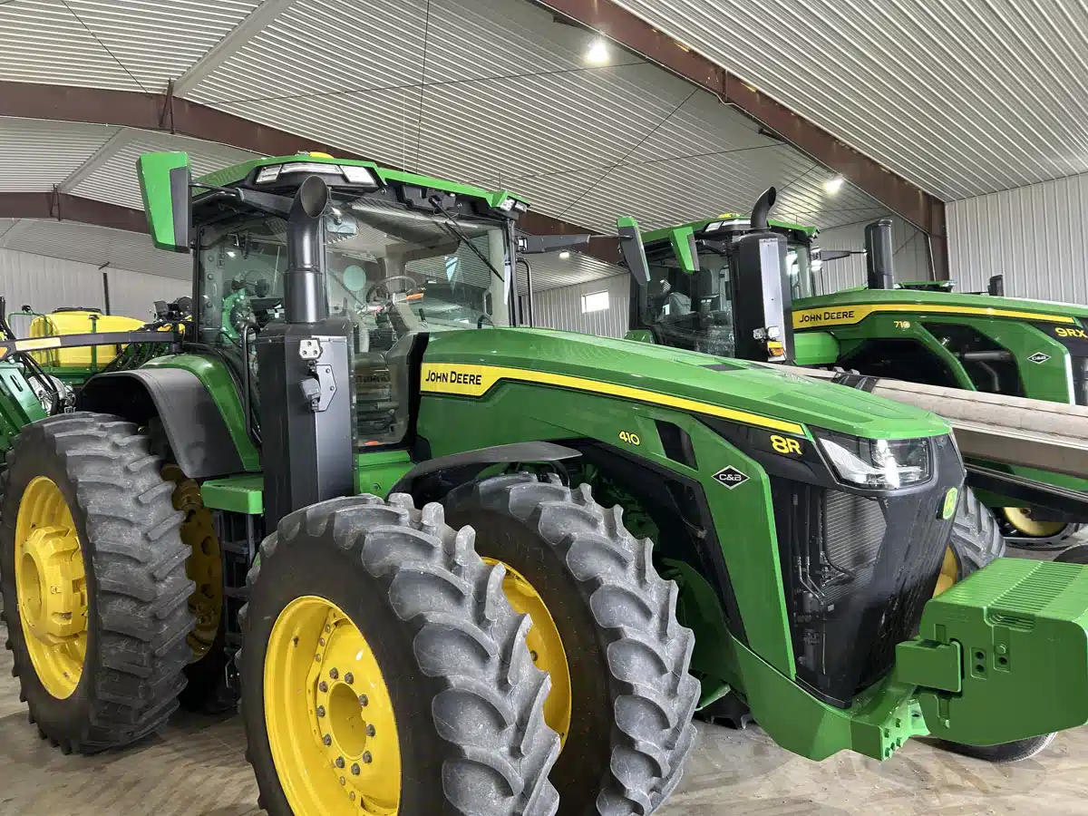 Gallery image 1 for 2024 John Deere 8R 410 Tractor