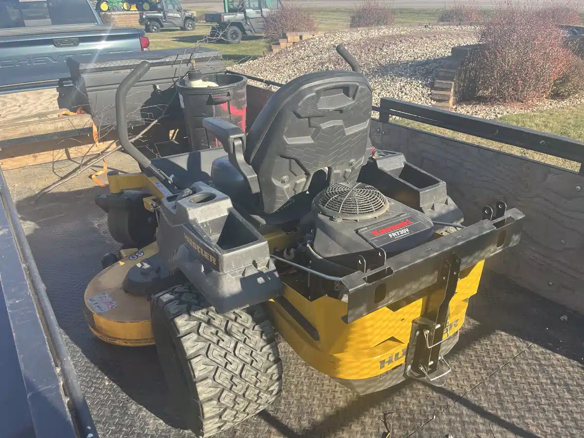 Gallery image 2 for Used 2022 Hustler Raptor 60 Mower - Zero Turn