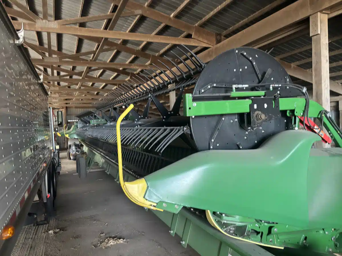 Gallery image 2 for 2023 John Deere RD40F Header - Flex