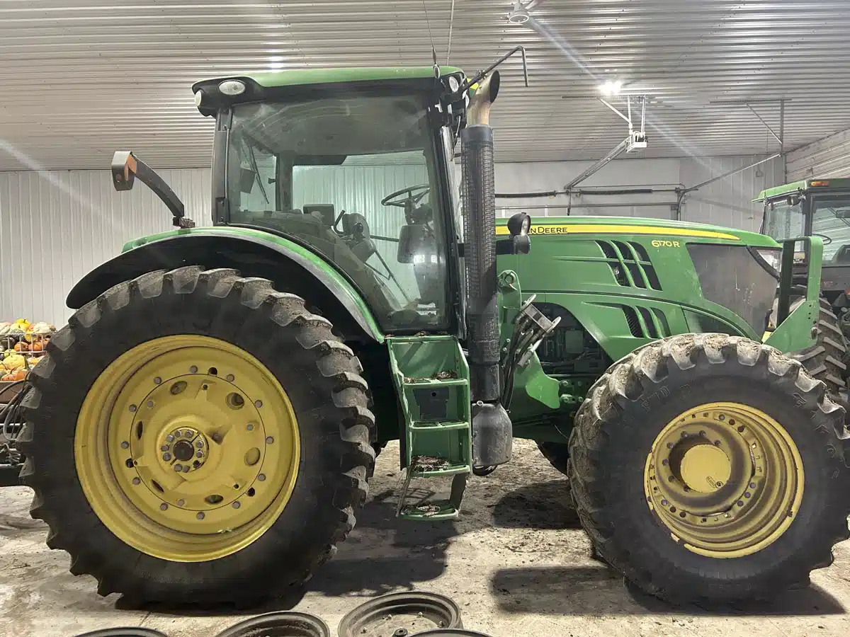 Gallery image 2 for 2013 John Deere 6170R Tractor