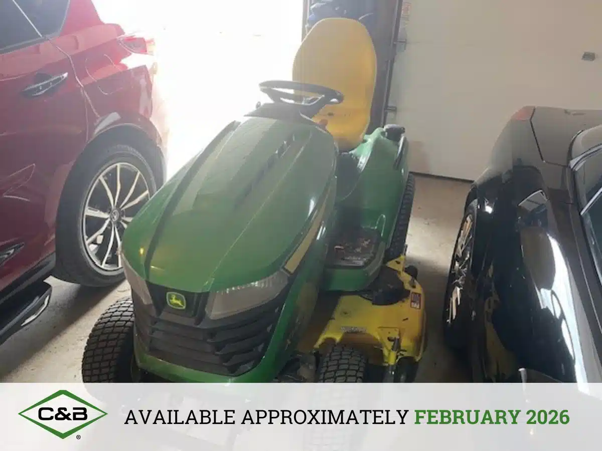 Gallery image 1 for Used 2018 John Deere X590 Lawn Tractor