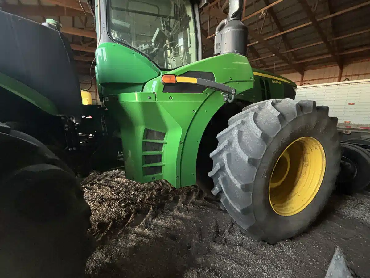 Used 2021 John Deere 9520R Tractor