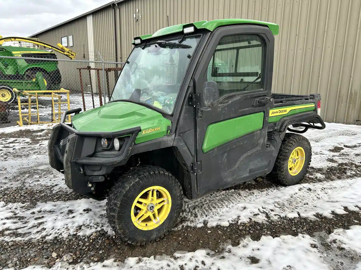 Used 2022 John Deere XUV 835R Utility Vehicle