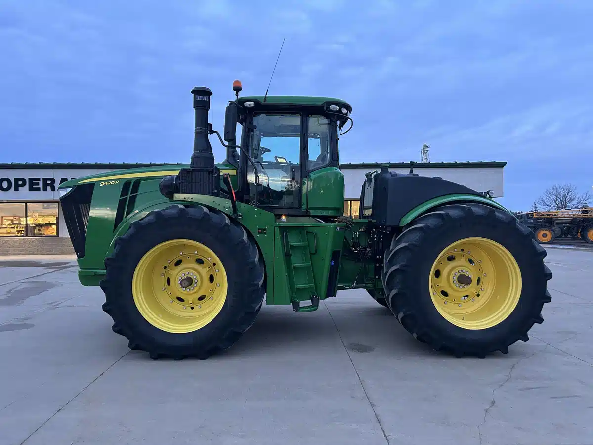 Gallery image 2 for 2021 John Deere 9420R Tractor