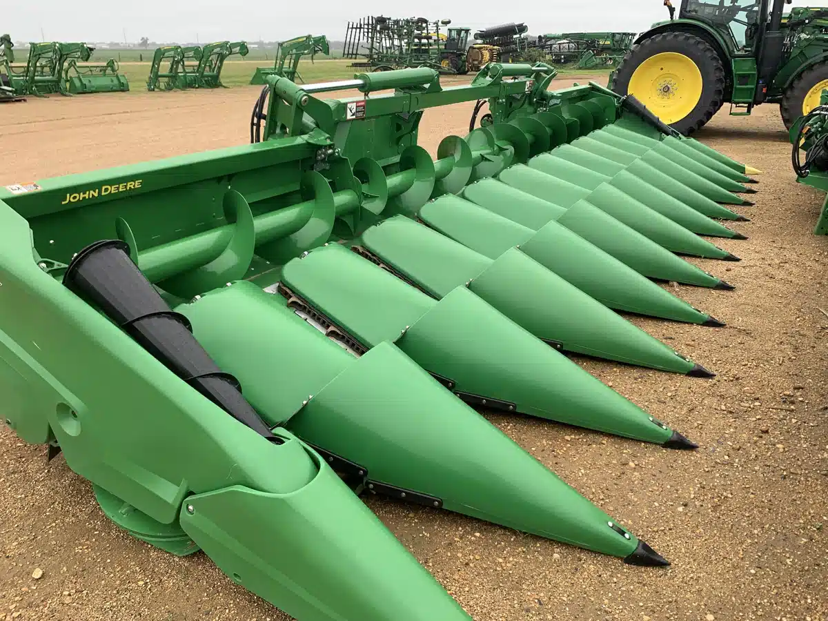 Gallery image 1 for Used 2025 John Deere CF 12 Header - Row Crop