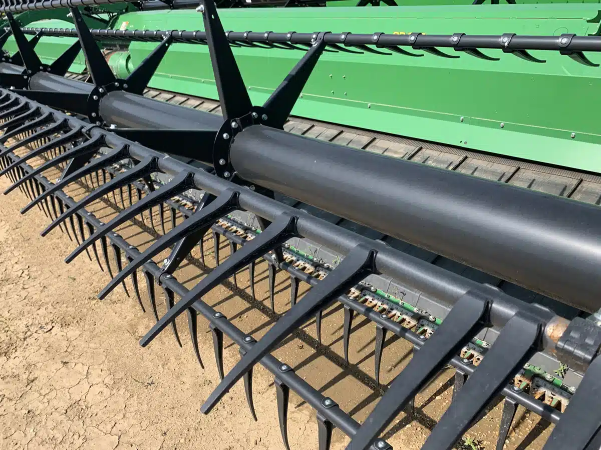 Gallery image 2 for 2022 John Deere RD45F Header - Flex