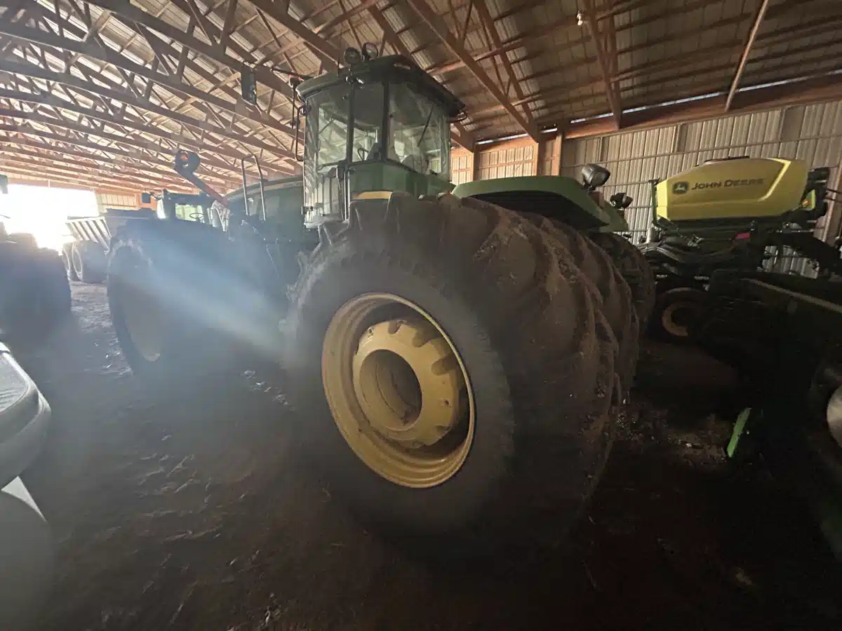 Gallery image 2 for 2011 John Deere 9630 Tractor