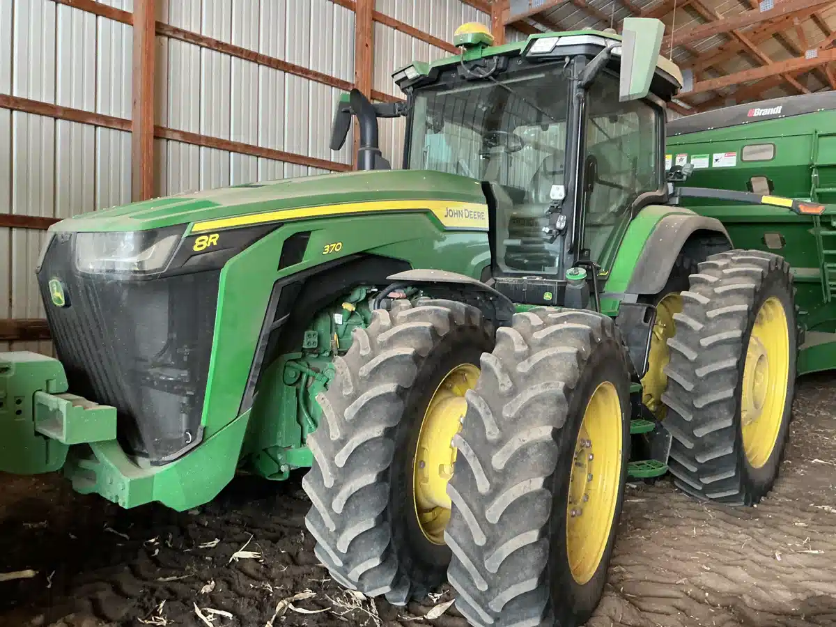 Gallery image 1 for 2021 John Deere 8R 370 Tractor