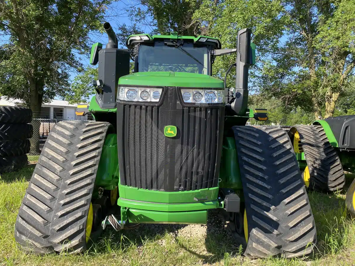 Gallery image 2 for Used 2023 John Deere 9RX 590 Tractor