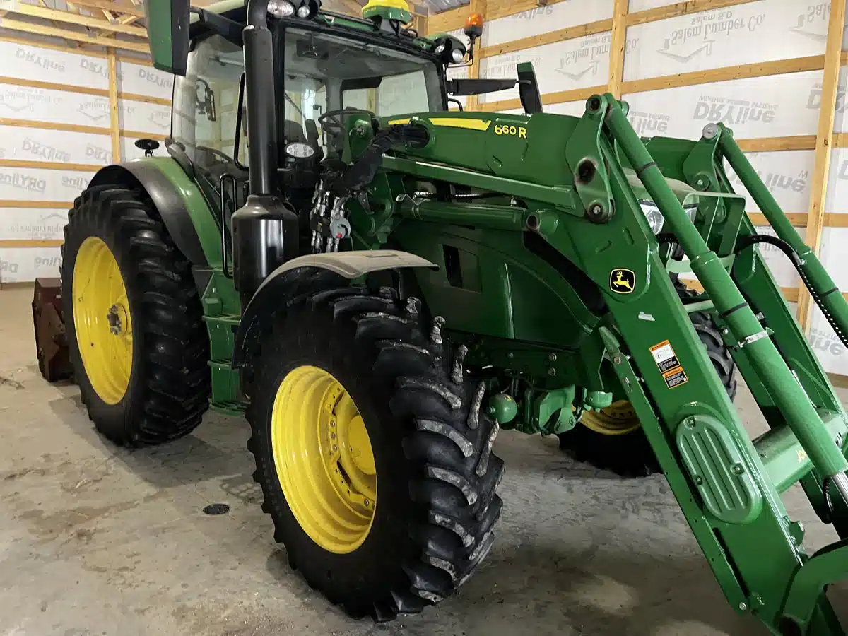 Gallery image 1 for 2022 John Deere 6R 155 Tractor