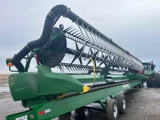 Gallery image 2 for Used 2018 John Deere 645FD Header - Draper