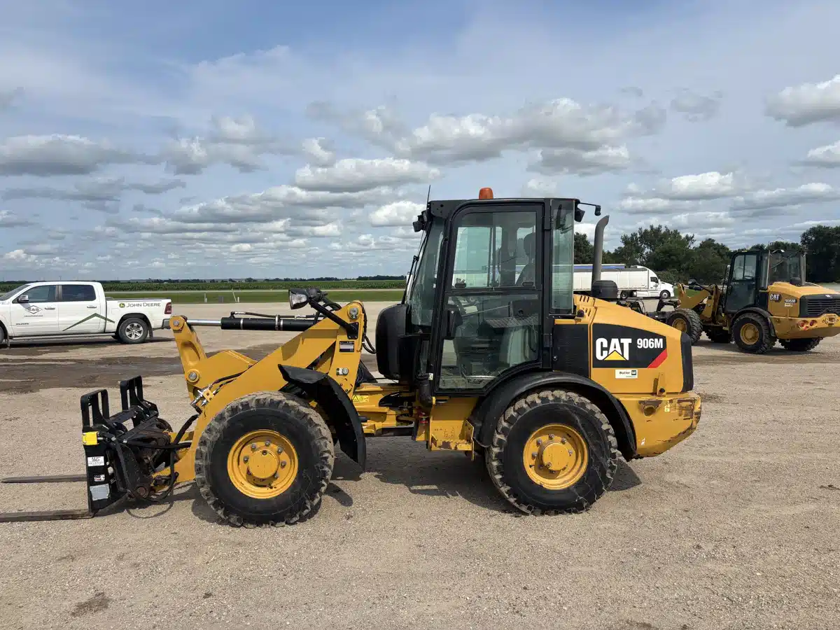 Gallery image 2 for Used 2019 Caterpillar 906M Wheel Loader