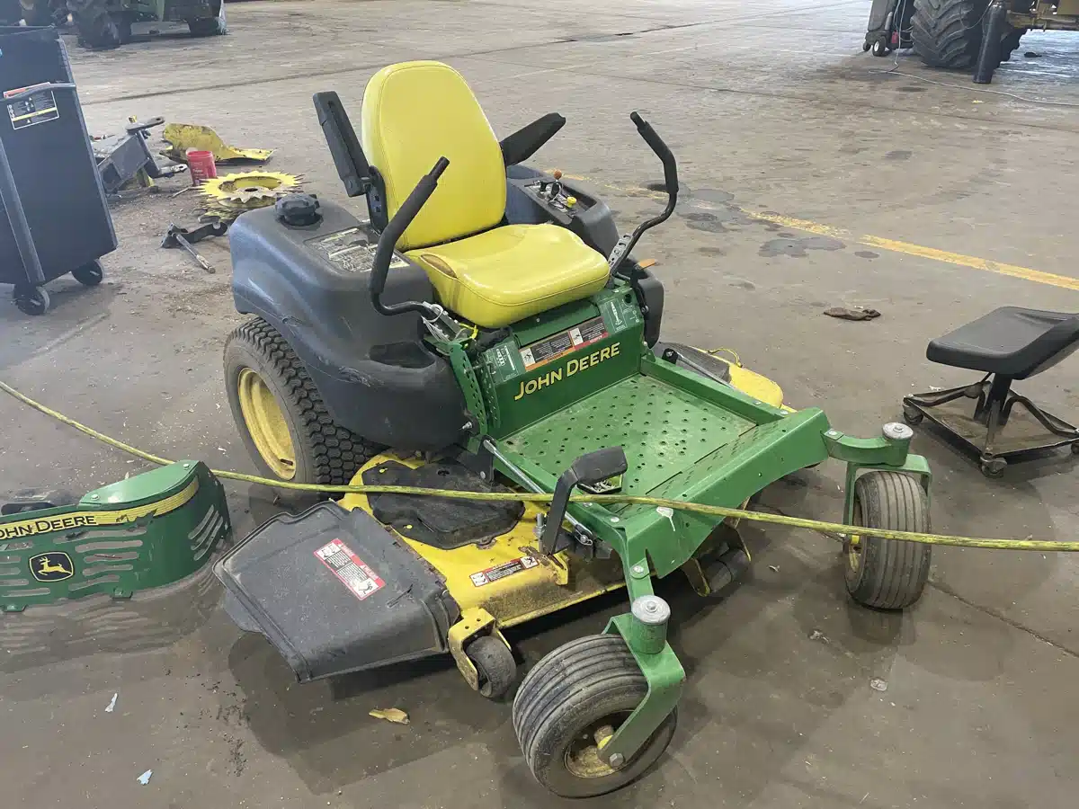 Used 2015 John Deere Z655 Mower - Zero Turn