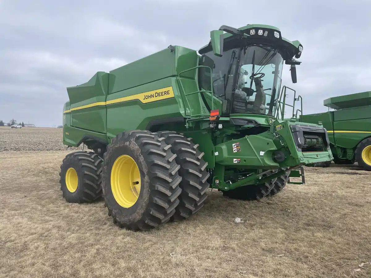 Photo de la Galerie 2 pour 2025 John Deere S7 800 Batteuse