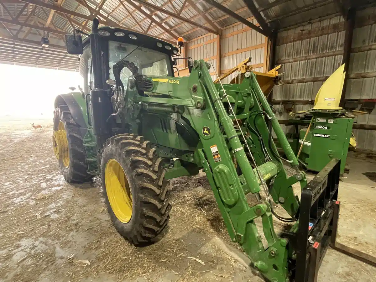 Gallery image 2 for 2019 John Deere 6130R Tractor