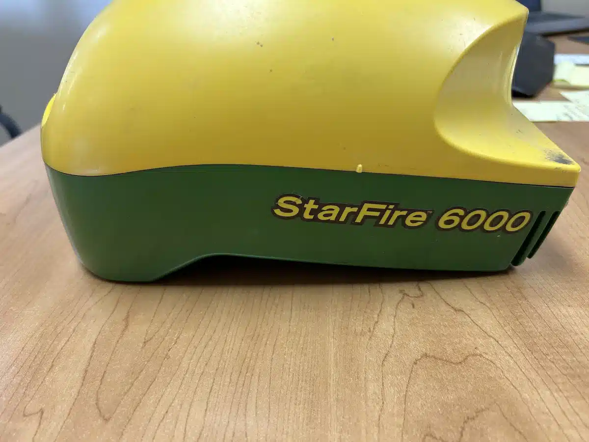 2017 John Deere STARFIRE 6000 Guidance System