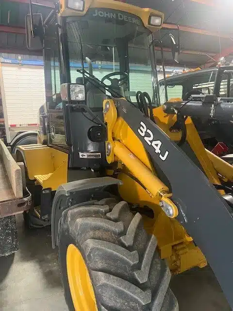 Gallery image 1 for 2014 John Deere 324J Wheel Loader