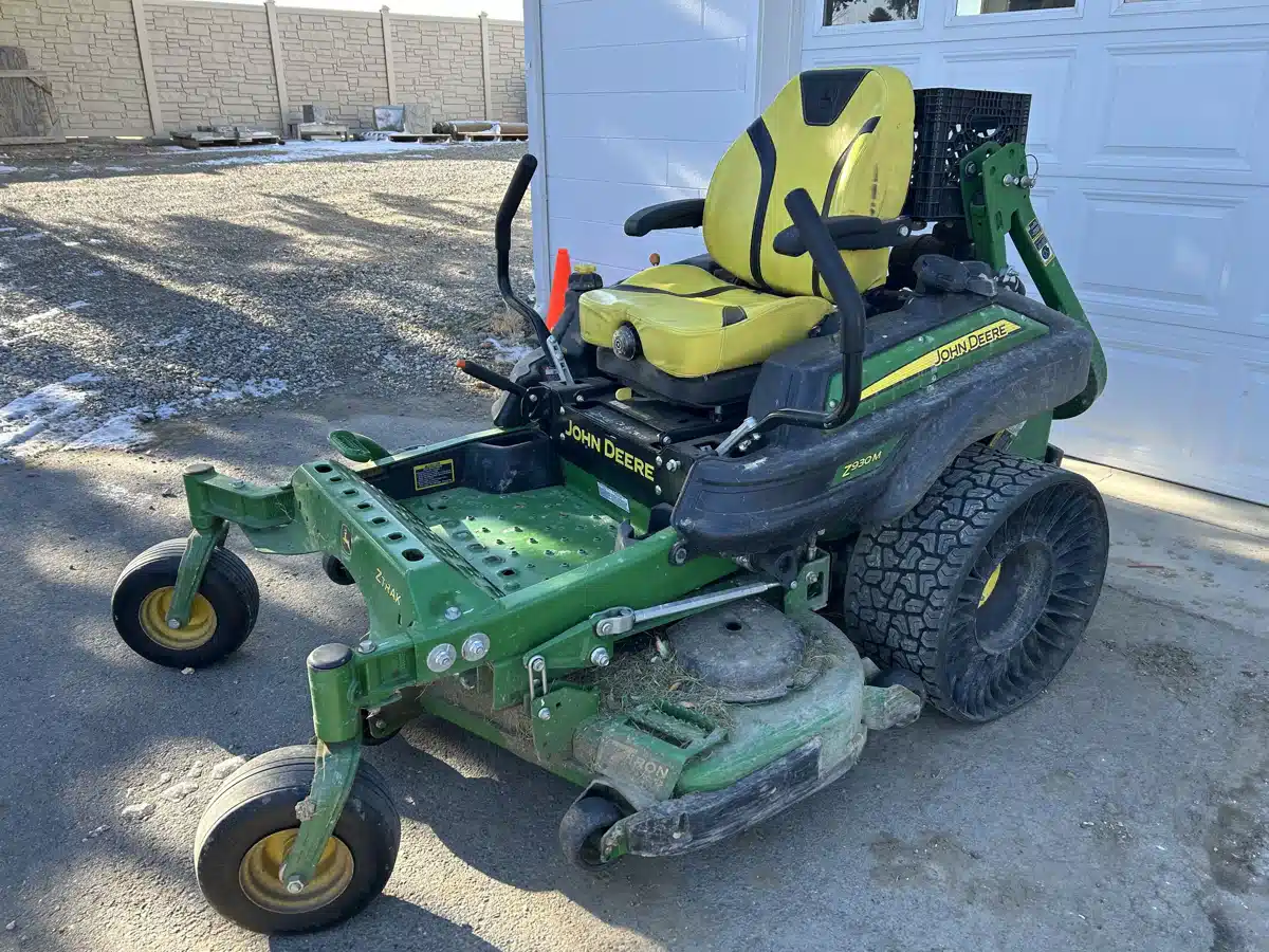 Gallery image 2 for 2021 John Deere Z930M Mower - Zero Turn