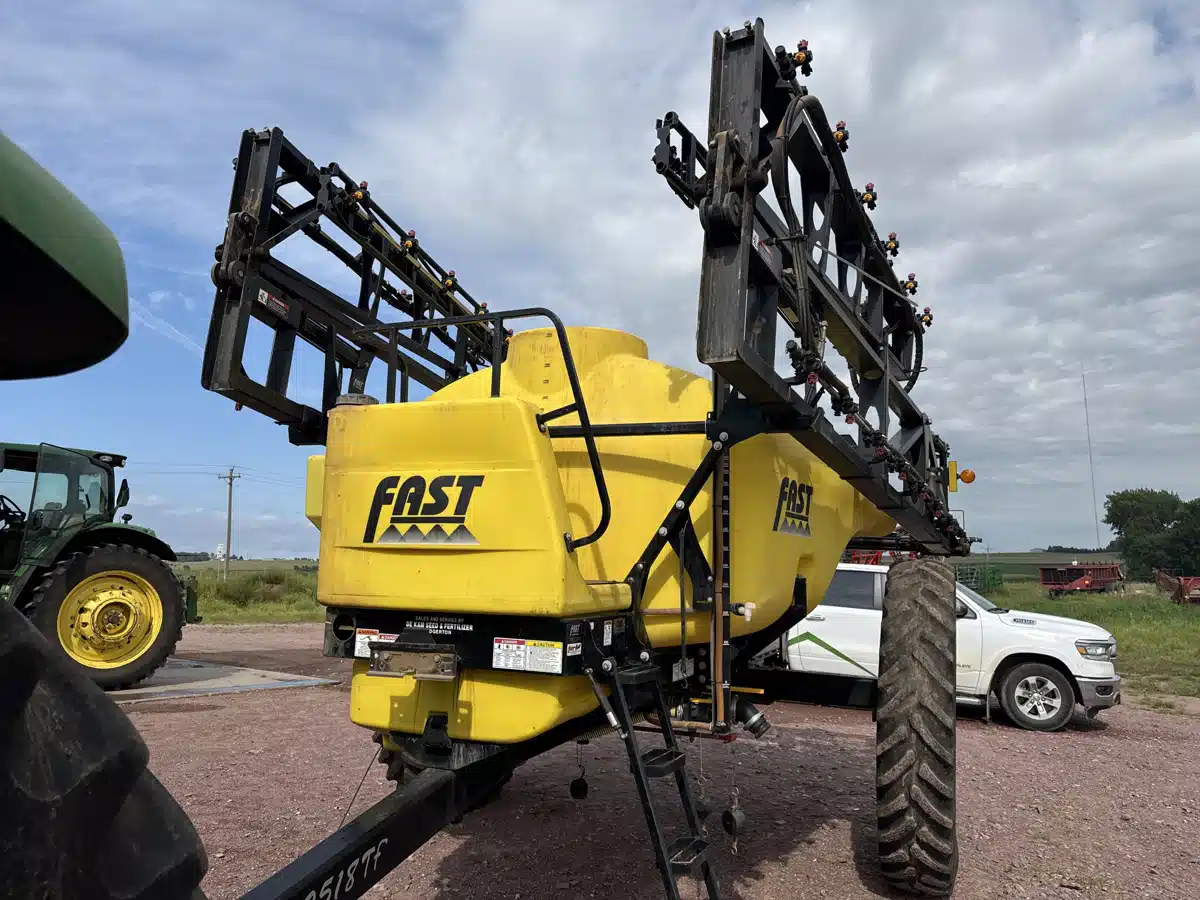 Gallery image 2 for 2015 Fast 9518TF Sprayer - Pull Type