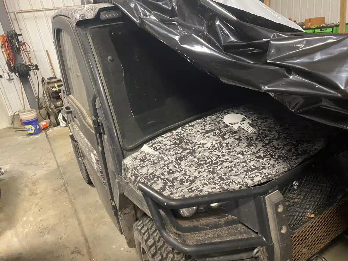 Gallery image 2 for 2022 John Deere XUV 835R Utility Vehicle