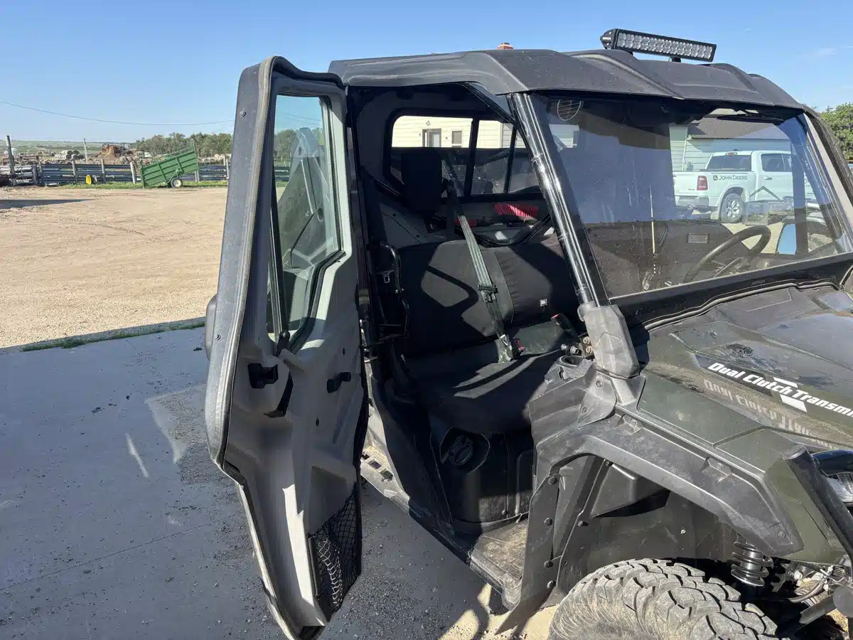 Gallery image 2 for 2024 Honda Pioneer 1000 ATV