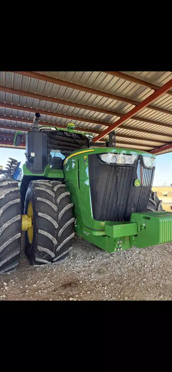 Gallery image 1 for 2023 John Deere 9R 640 Tractor