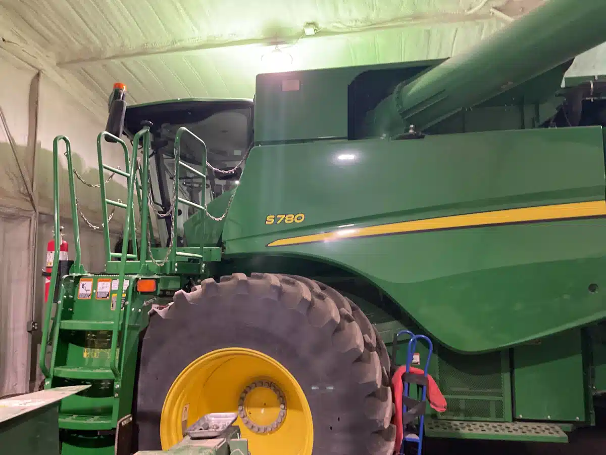 Gallery image 1 for 2019 John Deere S780 Combine