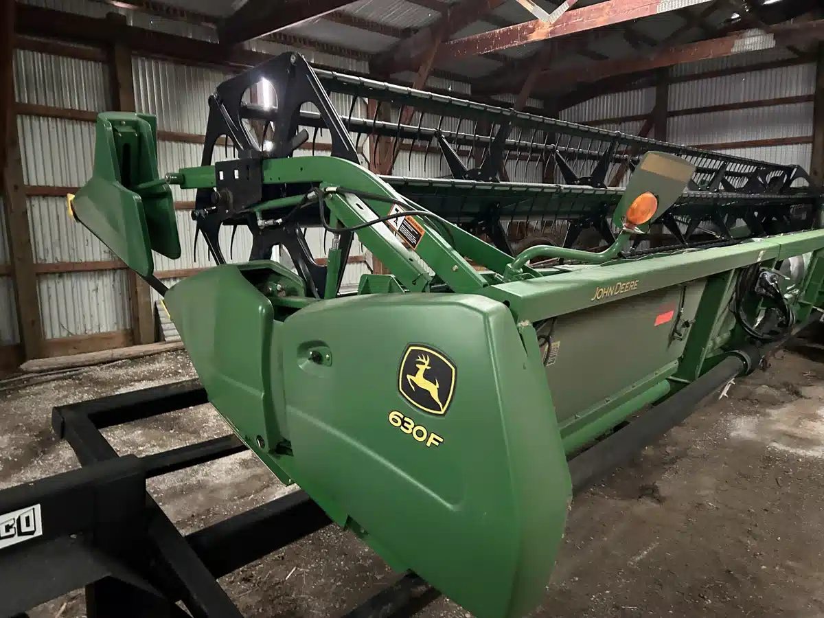 Gallery image 2 for 2010 John Deere 630F Header - Flex