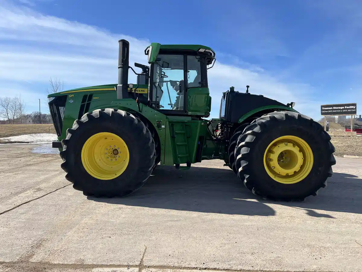 Photo de la Galerie 1 pour 2025 John Deere 9R 590 Tracteur