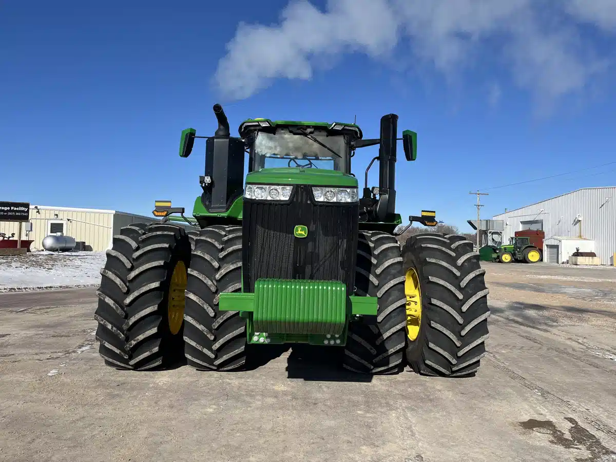 Photo de la Galerie 2 pour 2025 John Deere 9R 640 Tracteur