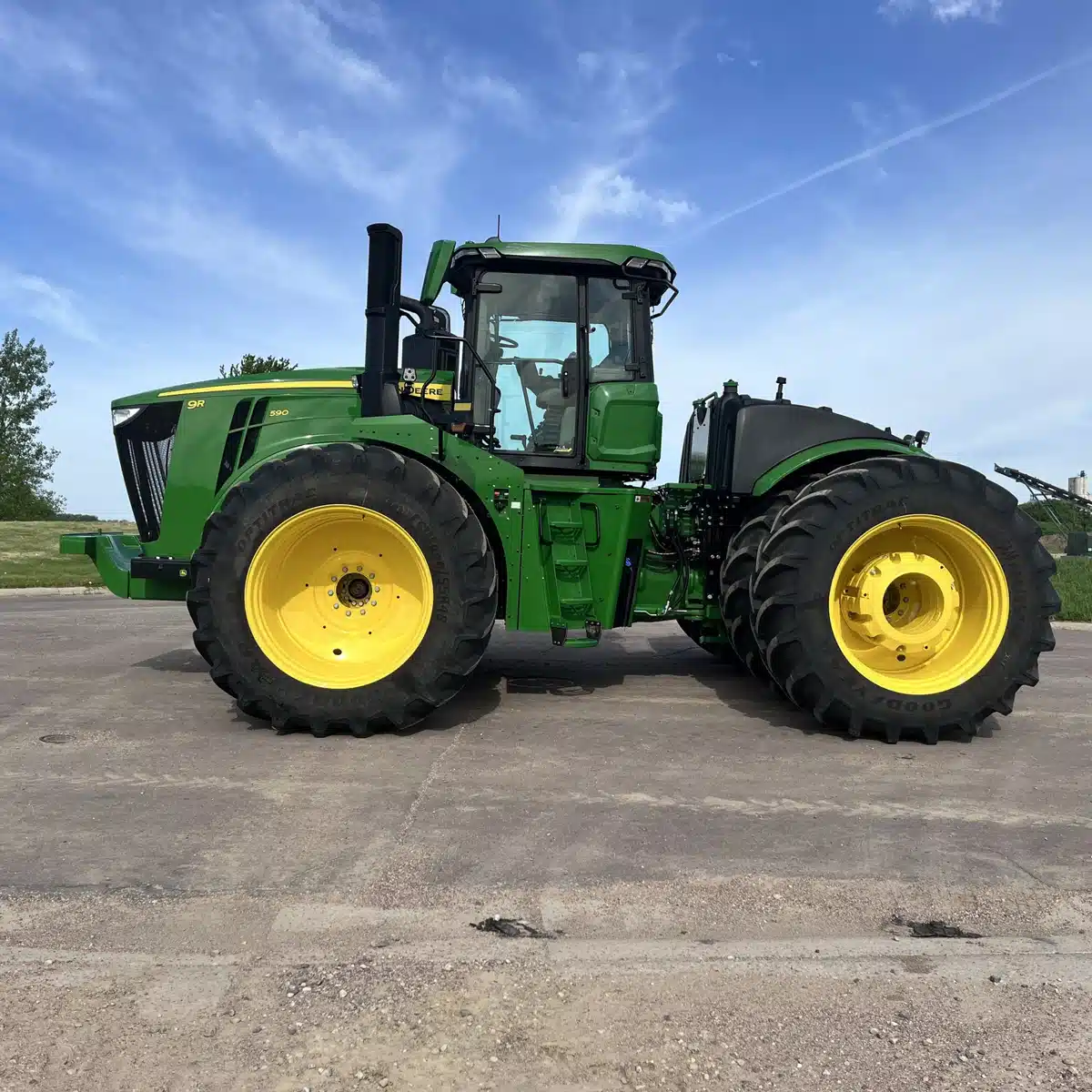 Photo de la Galerie 1 pour 2025 John Deere 9R 590 Tracteur