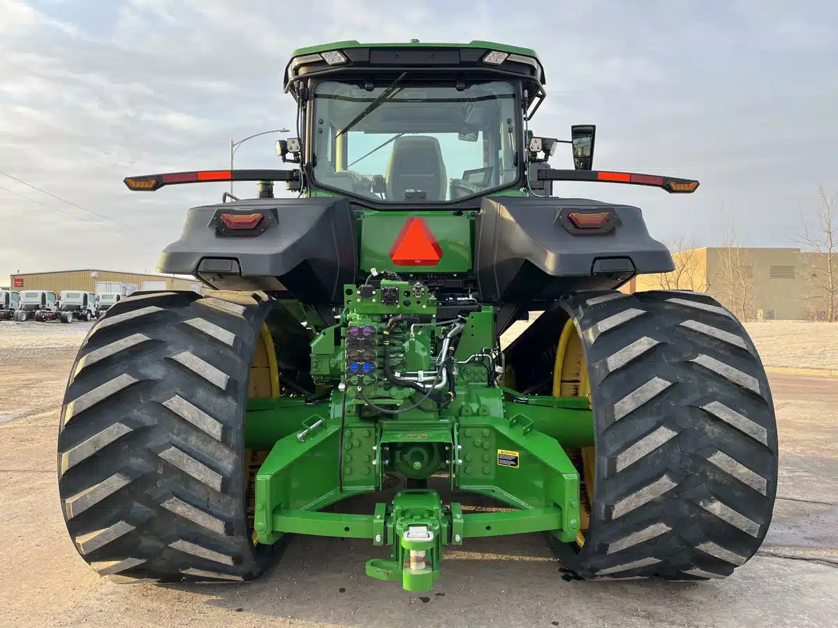 Photo de la Galerie 2 pour 2025 John Deere 9RT 590 Tracteur