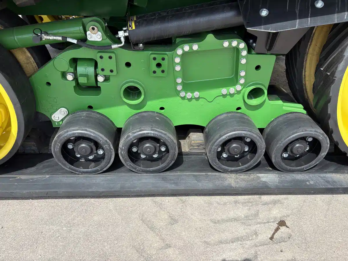 Photo de la Galerie 2 pour 2025 John Deere 9RT 590 Tracteur