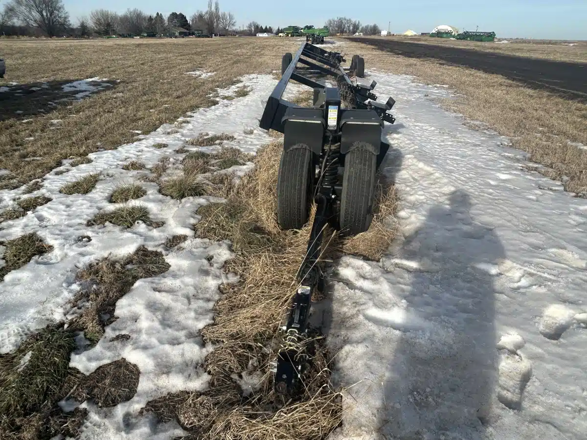 Gallery image 2 for 2022 STELLAR Stud King 42' Header Cart