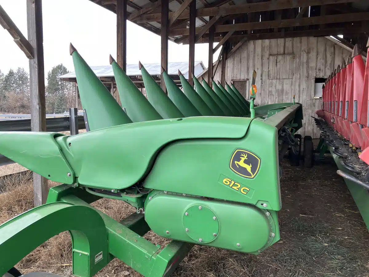 2012 John Deere 612C Header - Row Crop
