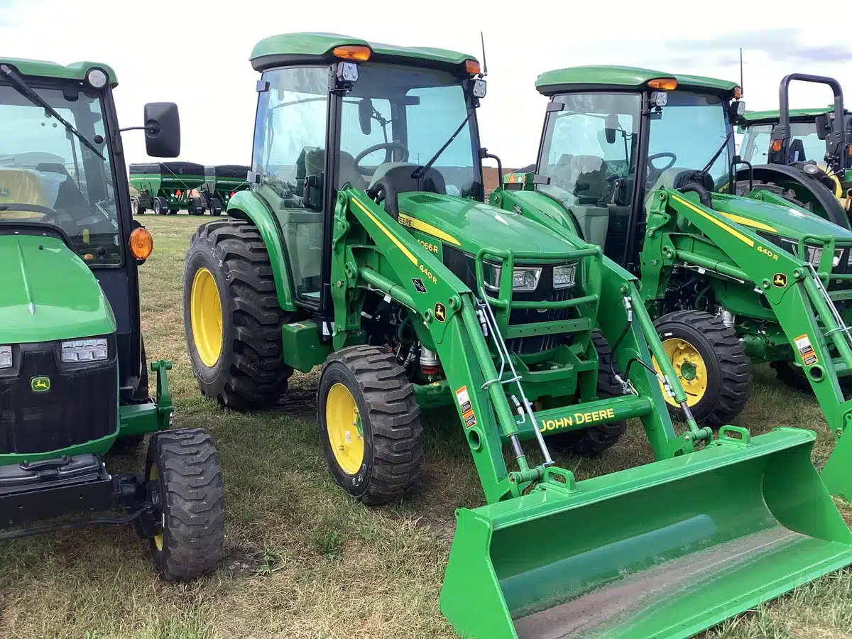 Gallery image 2 for 2025 John Deere 4066R Tractor