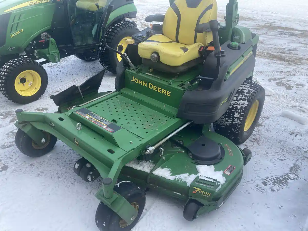 Gallery image 1 for 2021 John Deere Z997R Mower - Zero Turn