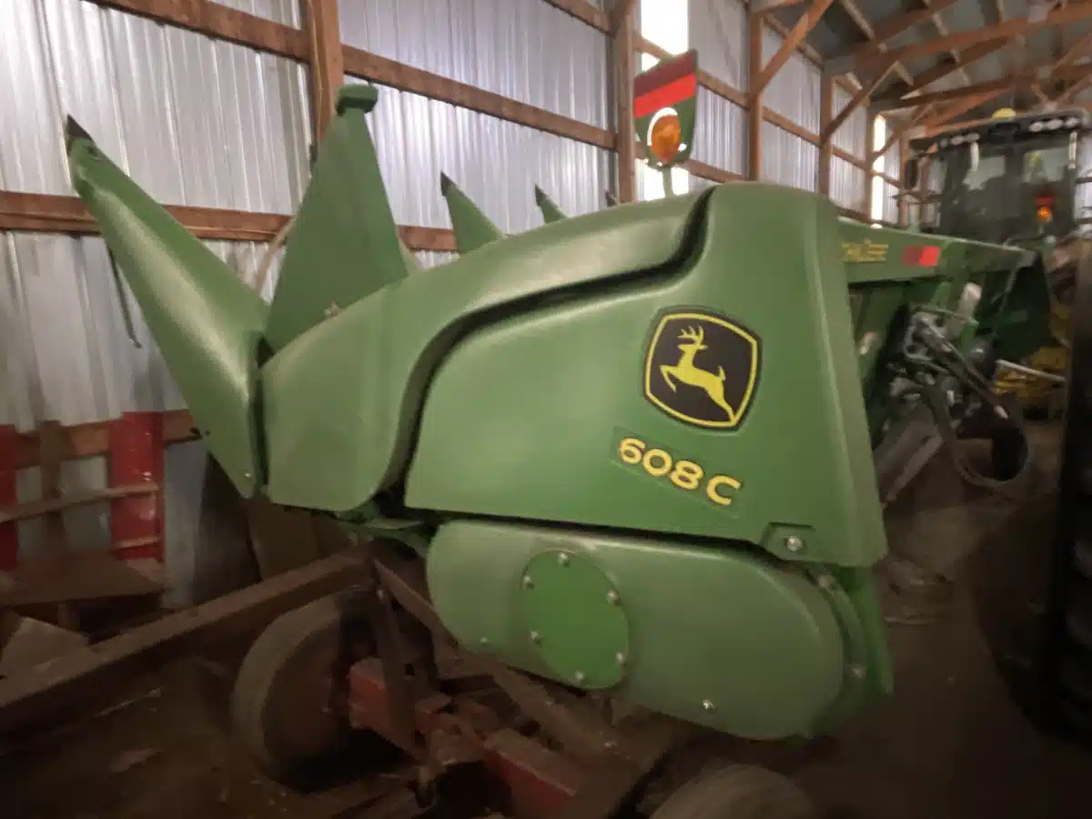 Gallery image 2 for 2014 John Deere 608C Header - Row Crop