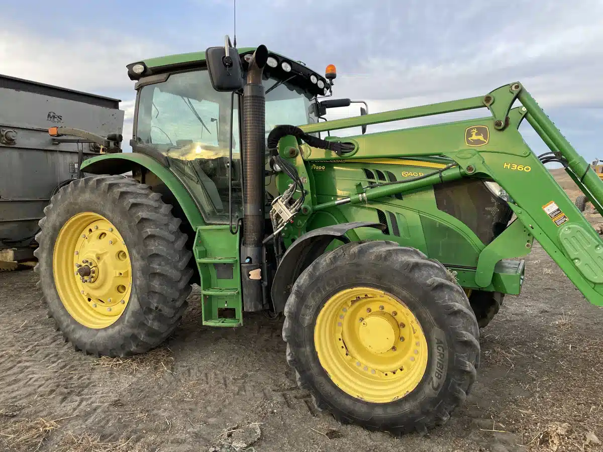 2014 John Deere 6140R Tractor