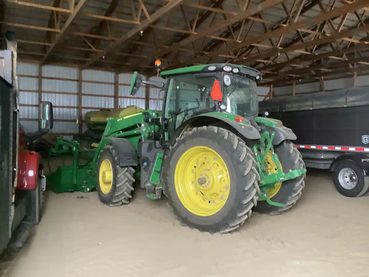 Gallery image 1 for 2025 John Deere 6R 175 Tractor