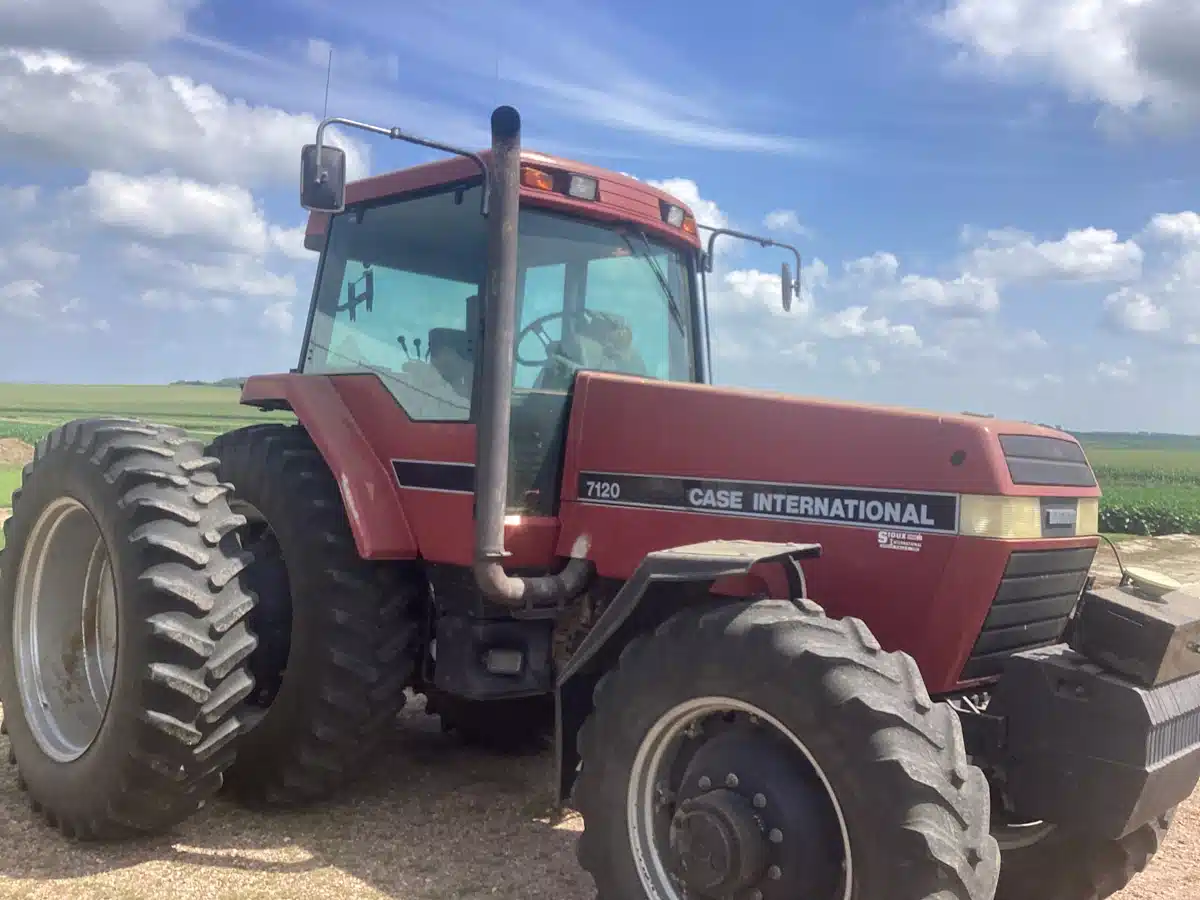 1993 Case IH 7120 Tractor