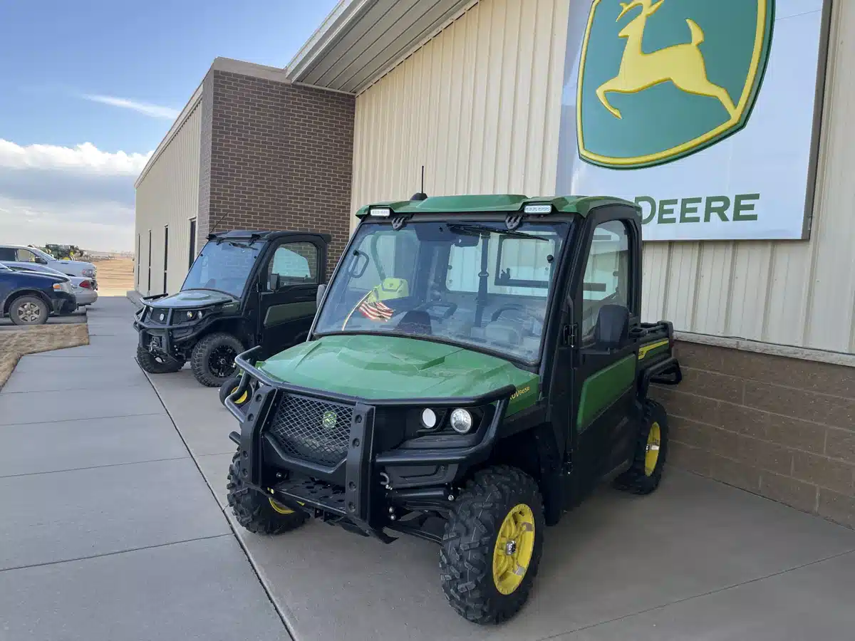 John Deere 865R ATV