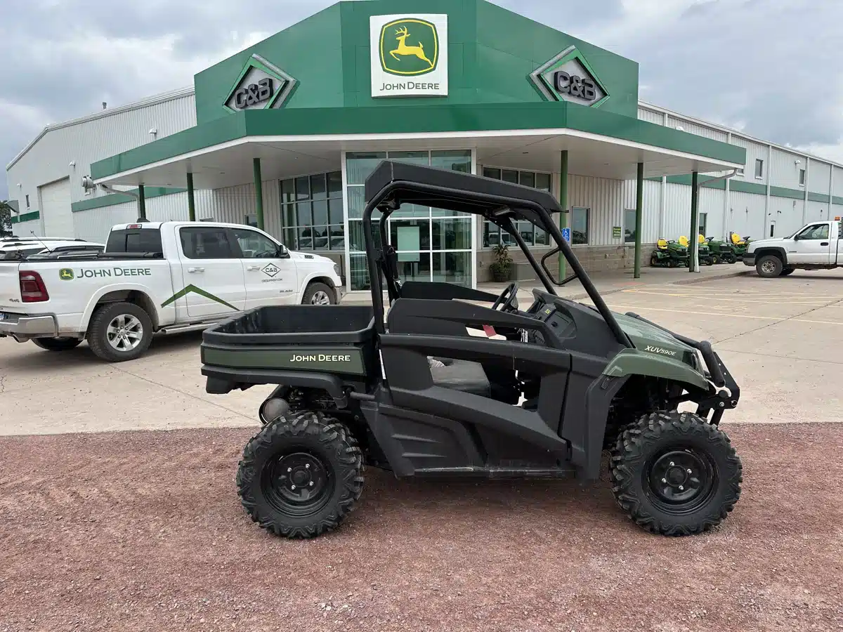 John Deere 590E ATV