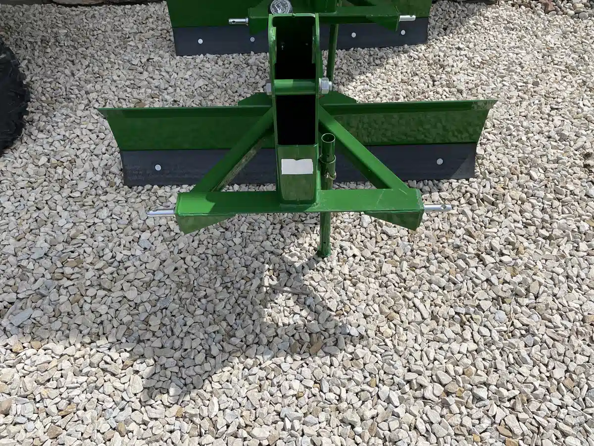 Gallery image 1 for 2022 Frontier RB5060 Blade