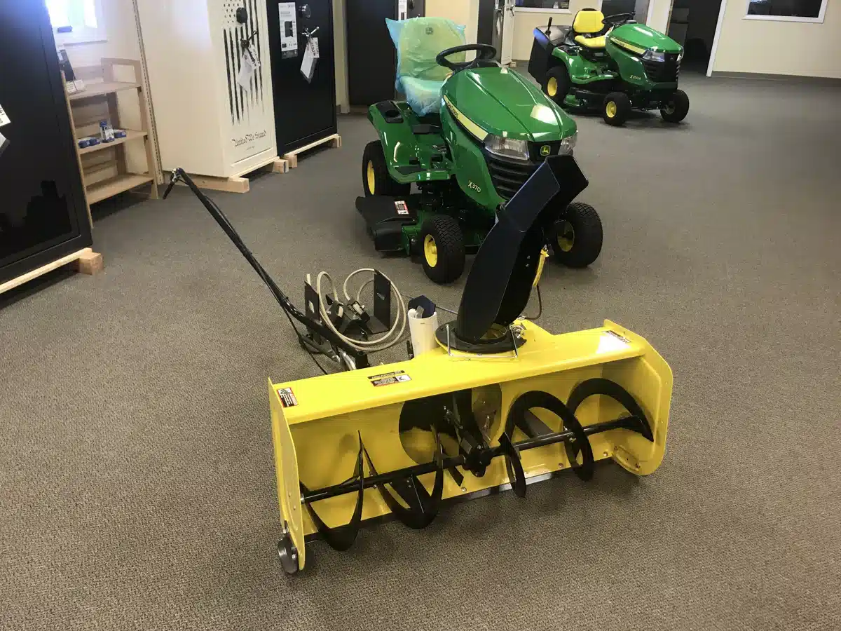 Photo de la Galerie 1 pour John Deere 44 INCH Lame